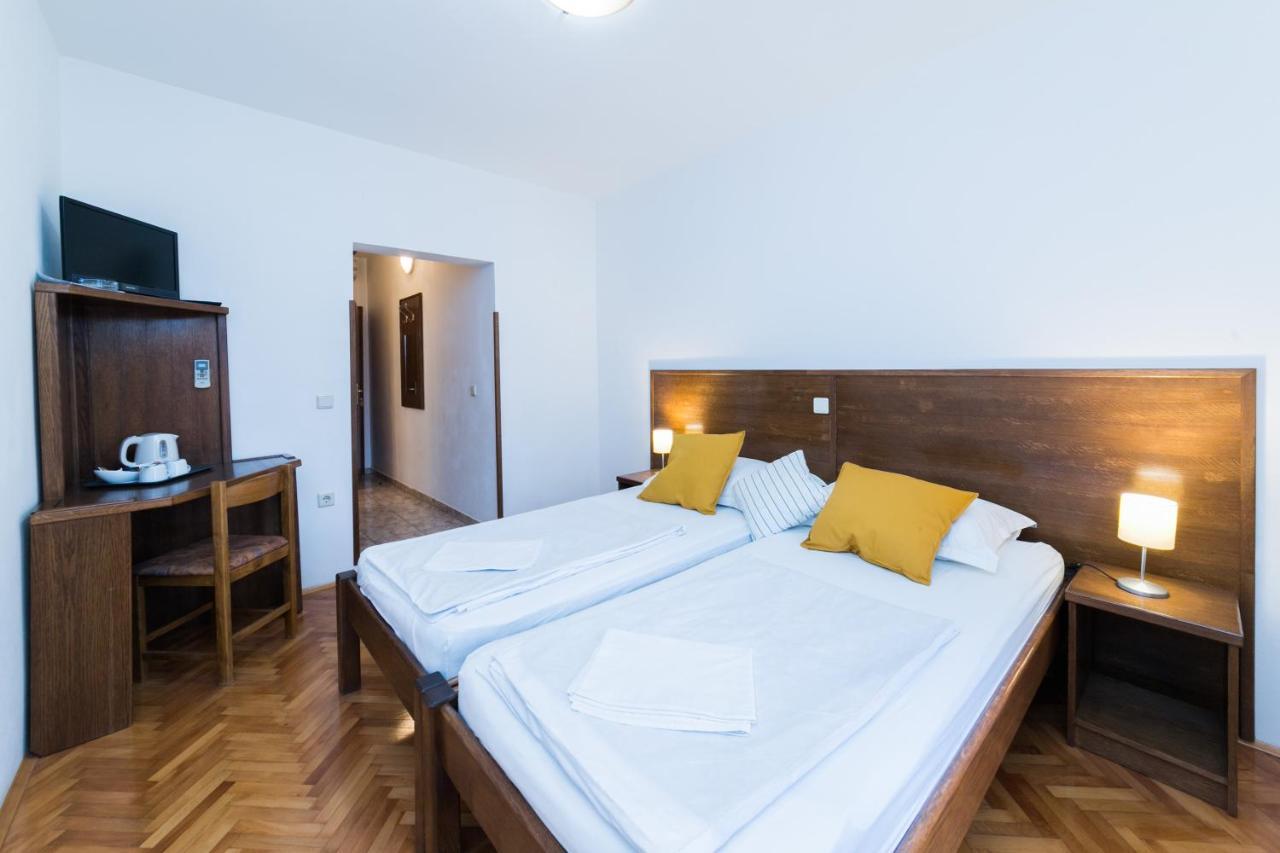 פג Mb Bed&Breakfast מראה חיצוני תמונה